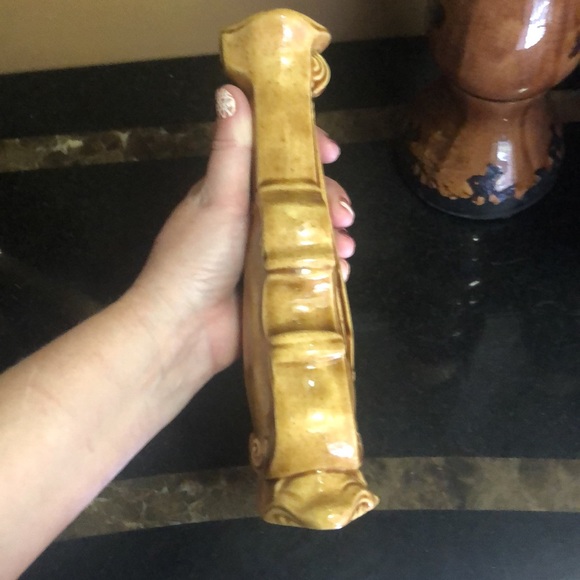 Vintage guitar vase/wall pocket - Picture 4 of 10